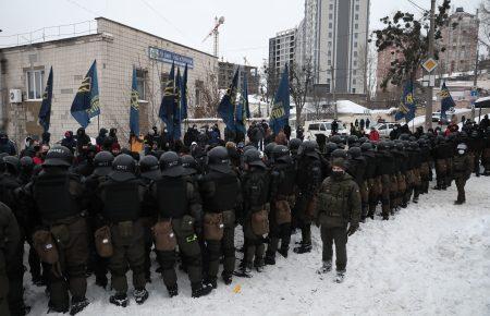 «Русский мир» не пролізе!»: поліція відкрила справу проти «тітушок» ОПЗЖ