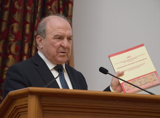 Леонід Губерський намагається якнайдовше затриматися на посаді ректора КНУ імені Тараса Шевченка — Ксєніч