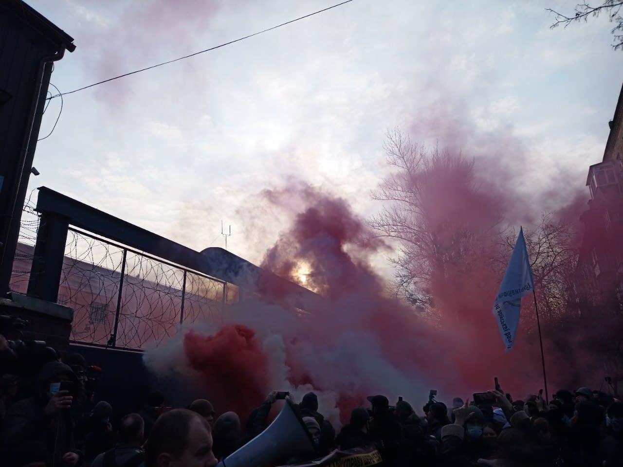 «Справа Шеремета»: під Лук'янівським СІЗО влаштували акцію на підтримку Антоненка