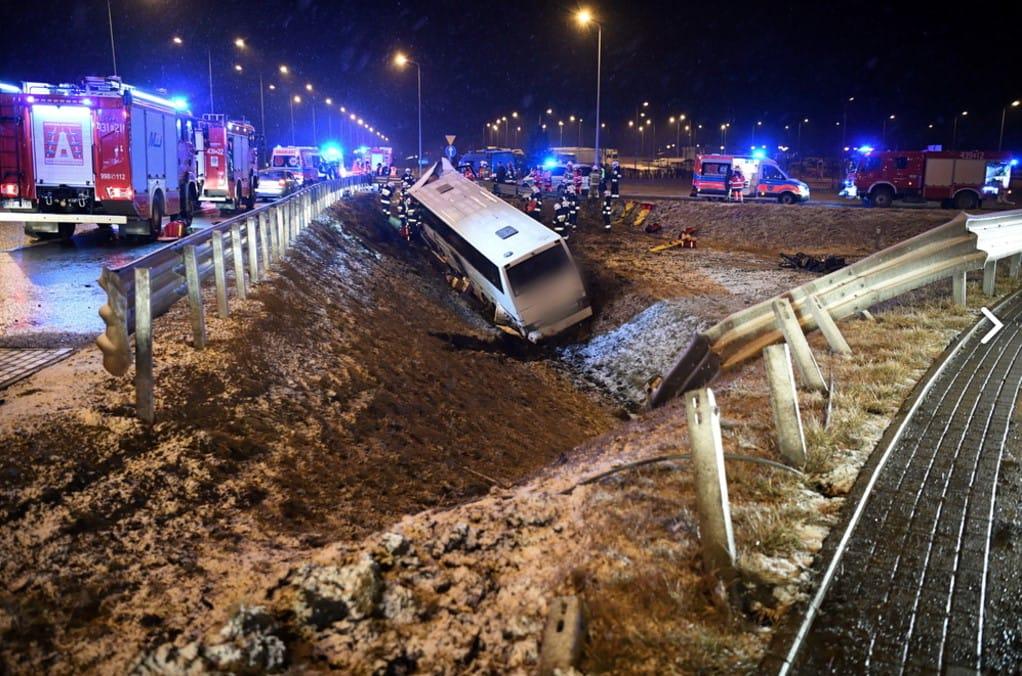 У Польщі внаслідок ДТП з українським автобусом загинула людина, також є постраждалі