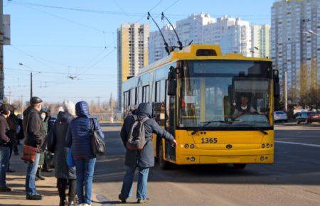 Як працюватиме транспорт у регіонах із «червоним» рівнем епіднебезпеки відтепер визначатимуть на місцях — Криклій