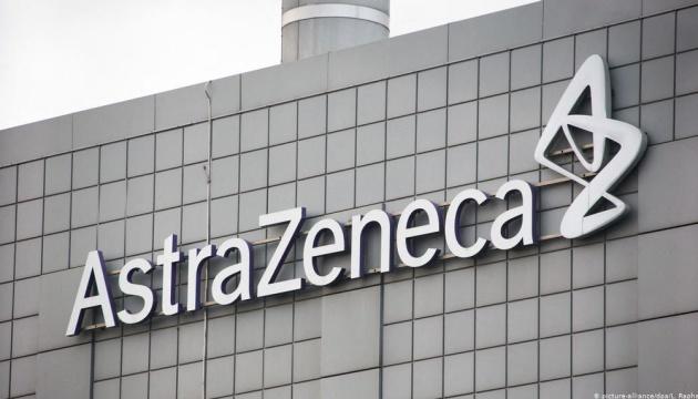 Минздрав Канады уверяет, что вакцина компании AstraZeneca безопасна, в Таиланде приостанавливают прививки ней