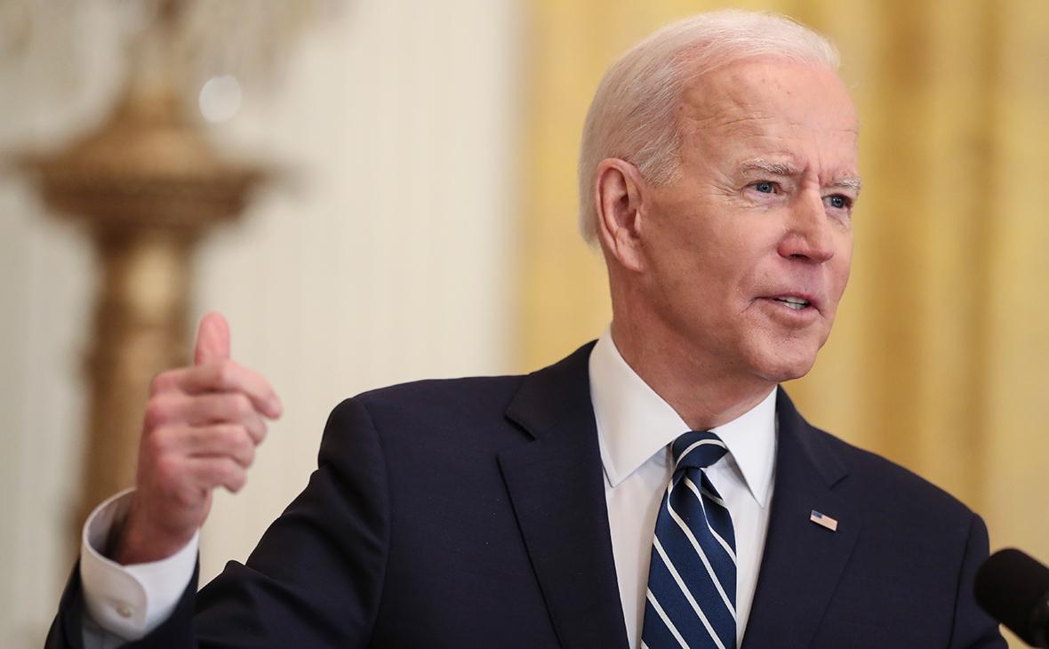 Байден закликав Путіна знизити напруженість на кордонах України