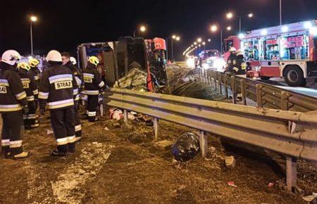 Вдалося реанімувати одного з постраждалих у ДТП в Польщі, якого вважали загиблим