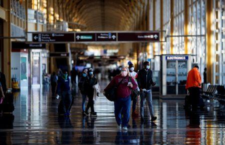 Євросоюз поки збереже обмеження на поїздки, але готуватиметься до послаблення