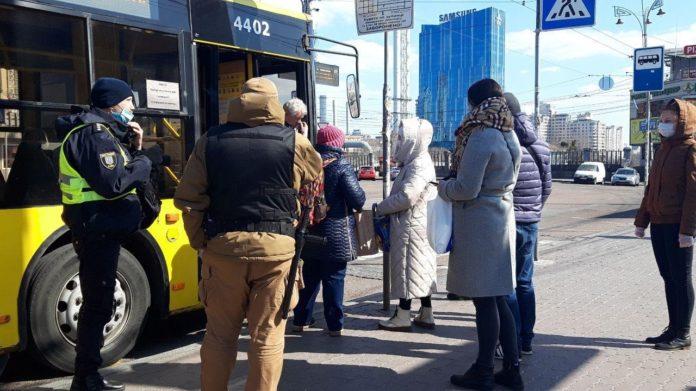 Якщо приватні перевізники не підуть на співпрацю з містом, влада робитиме висновки щодо можливого припинення співпраці з ними — КМДА