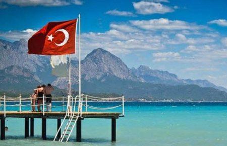 Росія призупиняє авіарейси до Туреччини