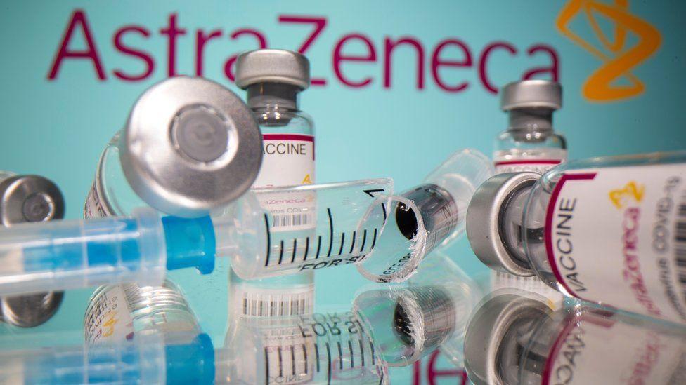 AstraZeneca і тромби: що ми знаємо та не знаємо про побічні ефекти вакцини проти COVID-19