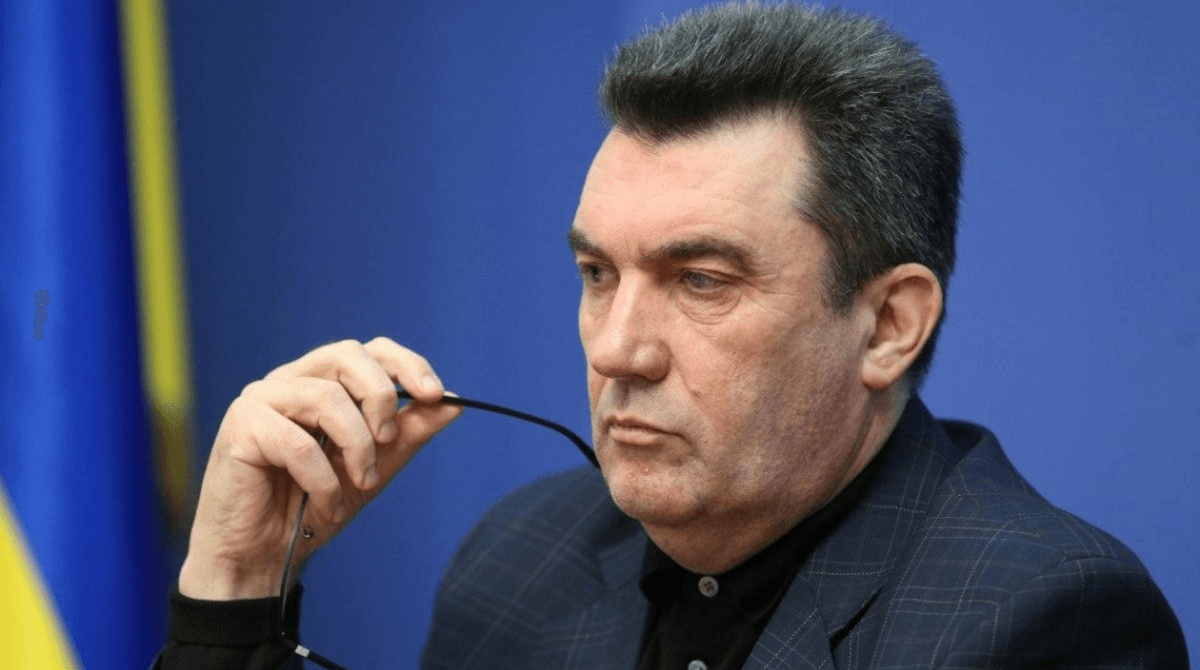 «Это была сознательная атака» — Данилов считает, что Иран намеренно сбил самолет МАУ