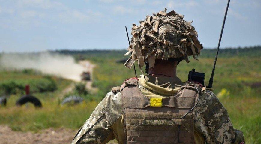 На Донбассе под обстрелом погиб украинский военный