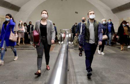 В Україні за добу — 10 179 нових випадків COVID-19