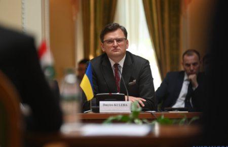 Кулеба обговорив із главою МЗС Латвії загострення Росією безпекової ситуації