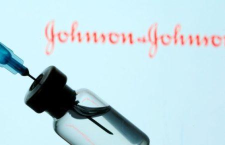 У США рекомендували призупинити вакцинацію препаратом Johnson/Johnson