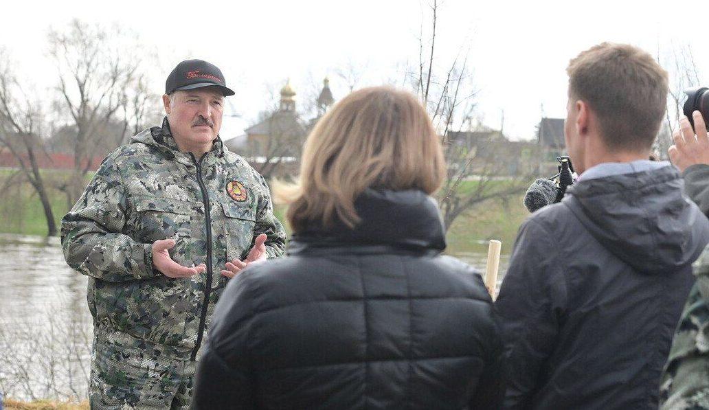 Лукашенко звинуватив спецслужби США у «замаху» на нього та синів