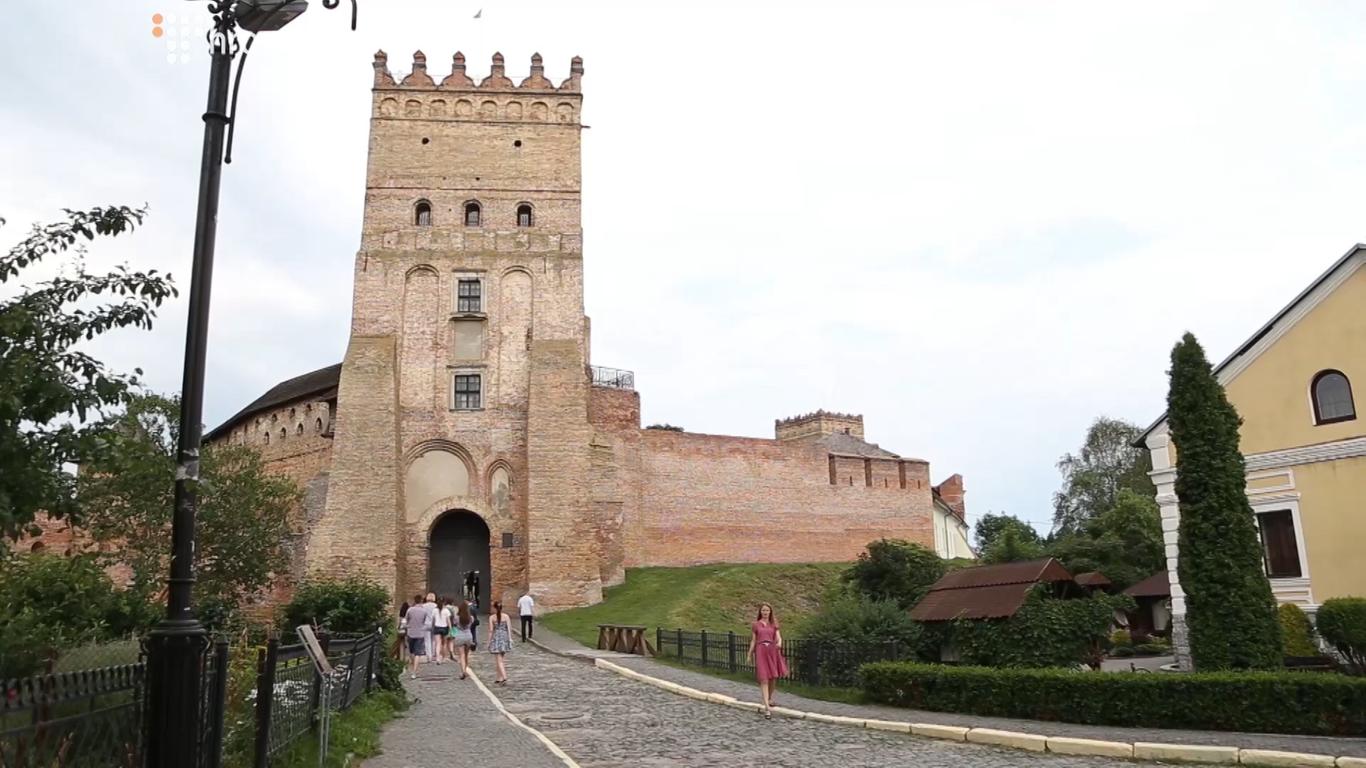 В Україні є 130 тисяч пам’яток історії та культури, лише частина внесена до держреєстру — ​Куковальська