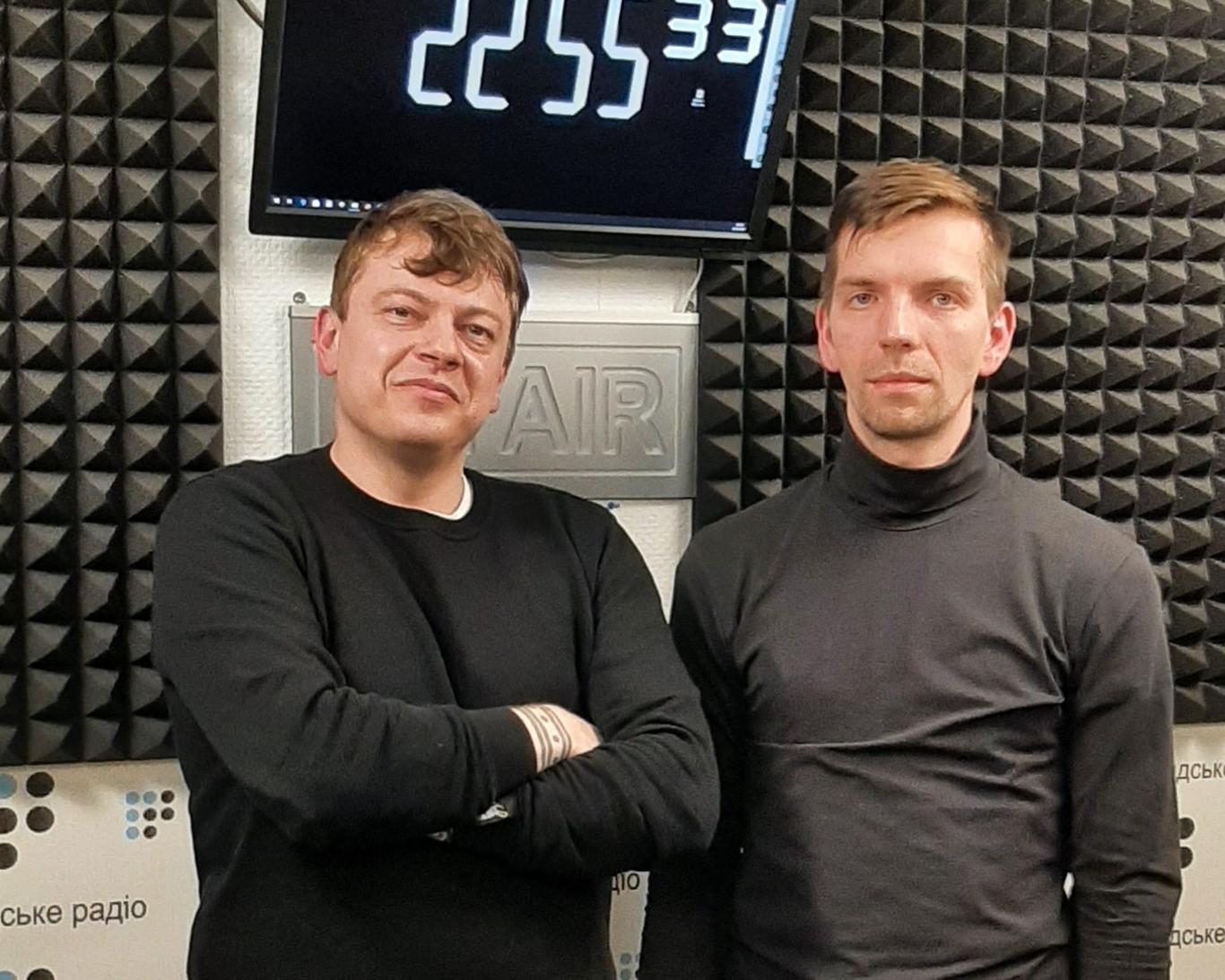 Чому в піснях на класичну поезію немає «на-на-на» і «ла-ла-ла» — музики гурту «Десь там»