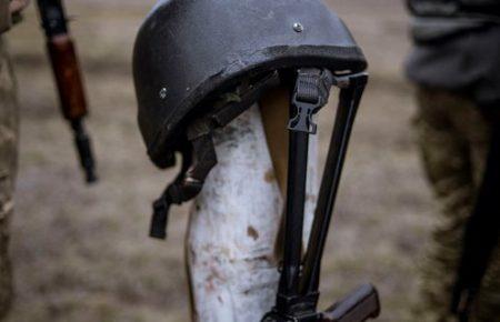 Від початку доби на Донбасі загинув один український військовослужбовець