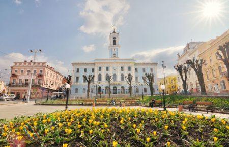 Чернівецька область виходить з «червоної» зони карантину: Укрзалізниця відновлює курсування поїздів до регіону