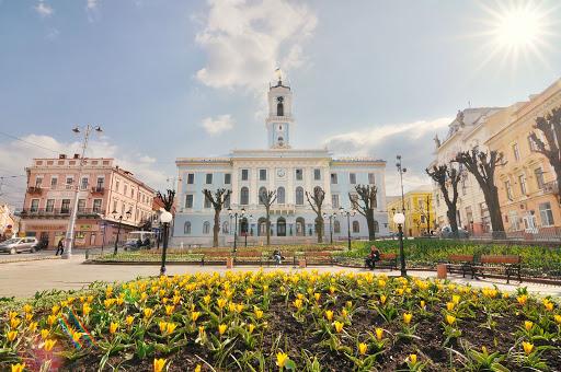 Чернівецька область виходить з «червоної» зони карантину: Укрзалізниця відновлює курсування поїздів до регіону