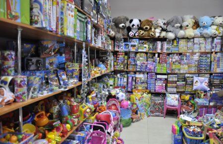 В Україні продають багато іграшок, заборонених до продажу в інших країнах — Іваненко