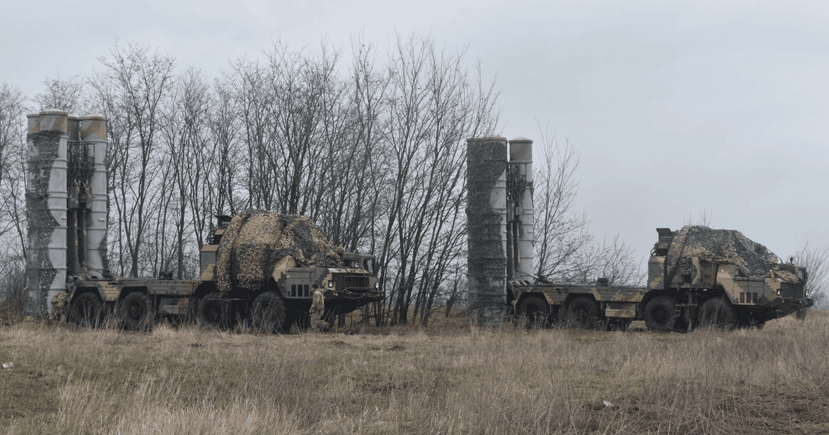 Зберігайте спокій та не піддавайтеся паніці: херсонців попередили про військові навчання