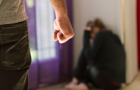 Усе більше українців не готові замовчувати домашнє насильство — віцепрезидентка Ла Страда Україна