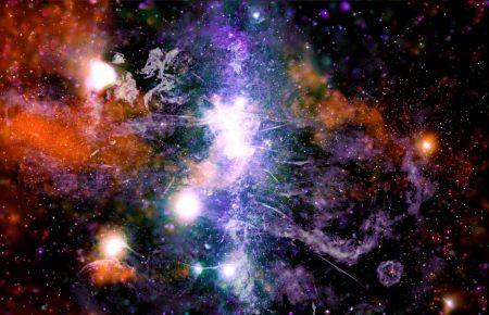 NASA опублікувало нове зображення центру Чумацького шляху