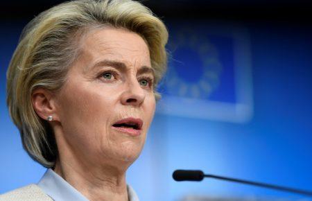 ЄС закриває авіасполучення із Білоруссю та готує економічні санкції