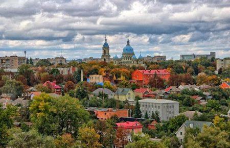 Завтра з посиленого карантину виходить Сумщина — остання «червона» область України