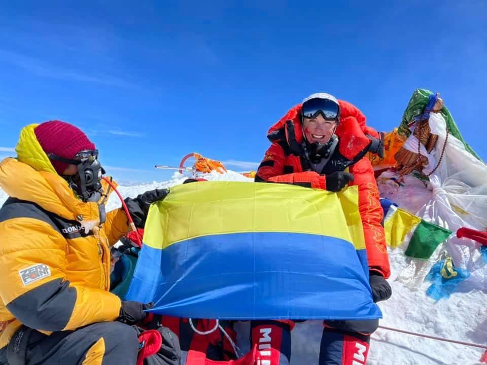 Украинцы поднялись на Эверест (фото)