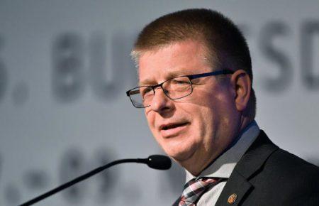 Как во времена «холодной войны»: глава спецслужбы ФРГ заявил о шпионской активности России