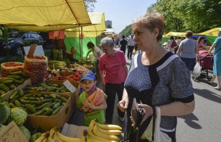 За червень у Києві виписали майже тисячу приписів щодо стихійної вуличної торгівлі — Кулеба