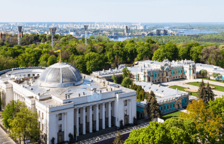 Рада у першому читанні проголосувала законопроєкт «Про основи національного спротиву»