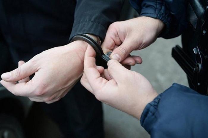 Смерть юнака на станції фунікулера в Києві: ДБР порушило справу, затриманий правоохоронець