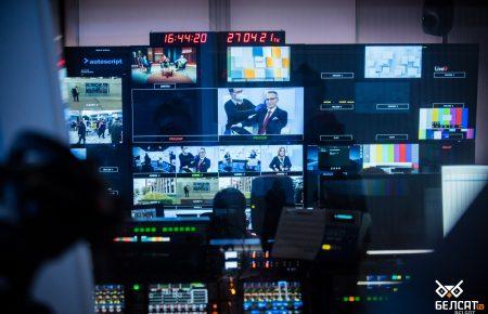 У Білорусі зранку прийшли з обшуками до ще 4-х журналістів — Вясна