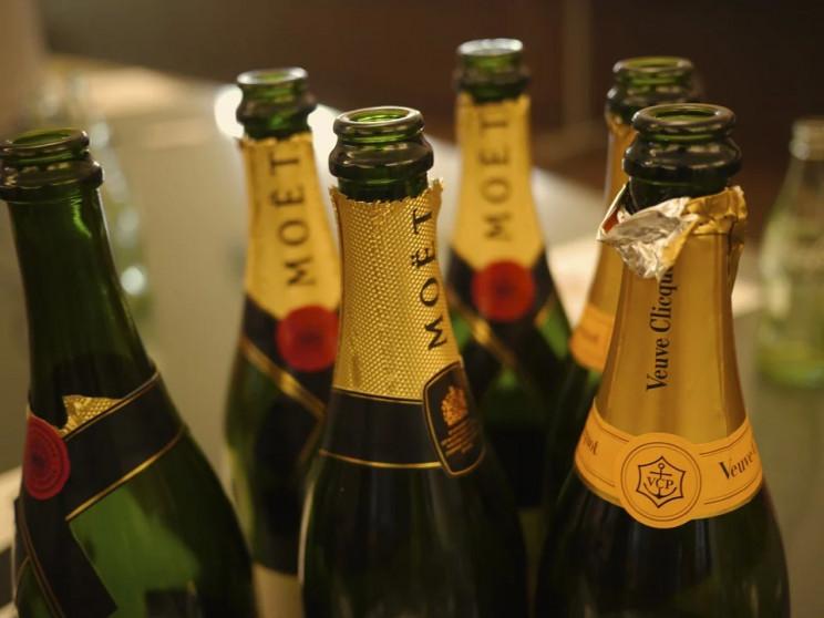 Не хотіли втрачати прибуток —  ресторатор про рішення Moët Hennessy перейменувати шампанське на вимогу РФ