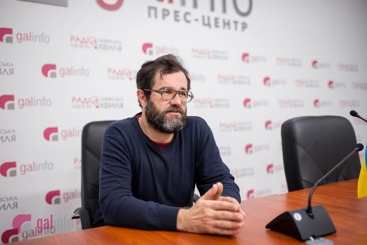 Історію із великим гербом супроводжують скандали, влада не може поставити крапку в цьому питанні — голова Українського геральдичного товариства