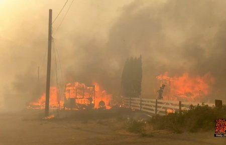 У Канаді 350 військових та авіація готуються до евакуації людей з районів, охоплених пожежами