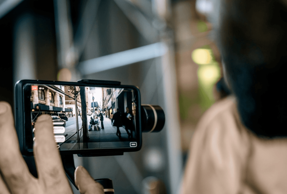 Фільм смартфоном: в українсько-французький проєкт «Голоси регіонів України» запрошують документалістів