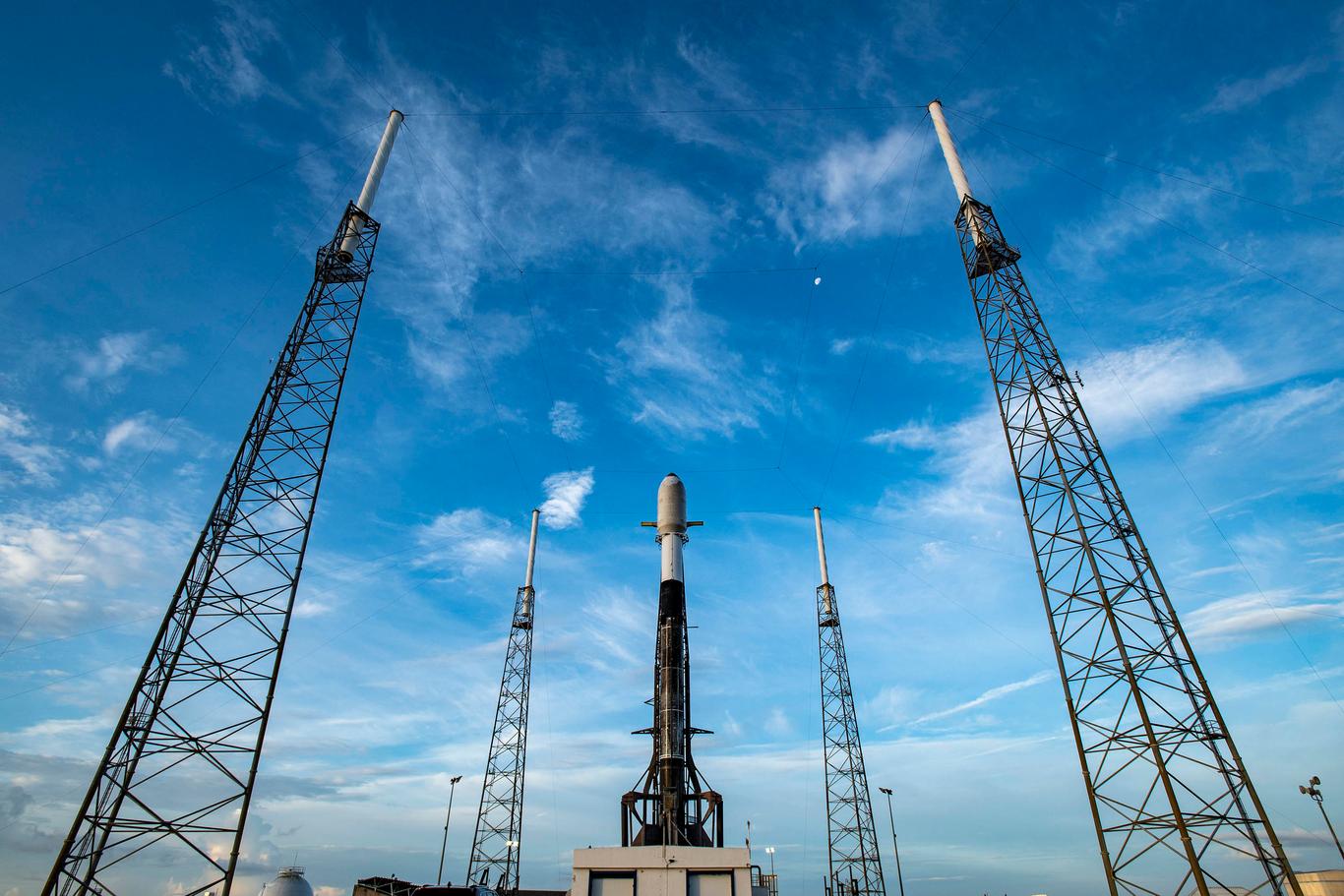 SpaceX вивела у космос ще 53 інтернет-супутники Starlink