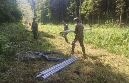 Литва почала будувати паркан на кордоні з Білоруссю