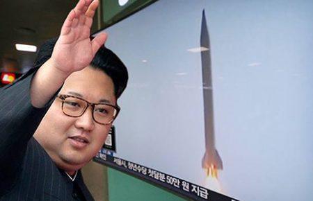 Западные политики снова убеждаются, что украинцы — дикари, которые хотят еще одну КНДР — историк о заявлении Арахамии по ядерному оружию