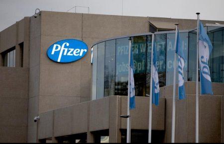 У Pfizer кажуть про відсутність зв'язку між вакцинацією та смертю чоловіка на Вінниччині