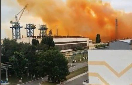 Cиноптики попередили про можливі кислотні дощі через аварію на «РівнеАзоті»