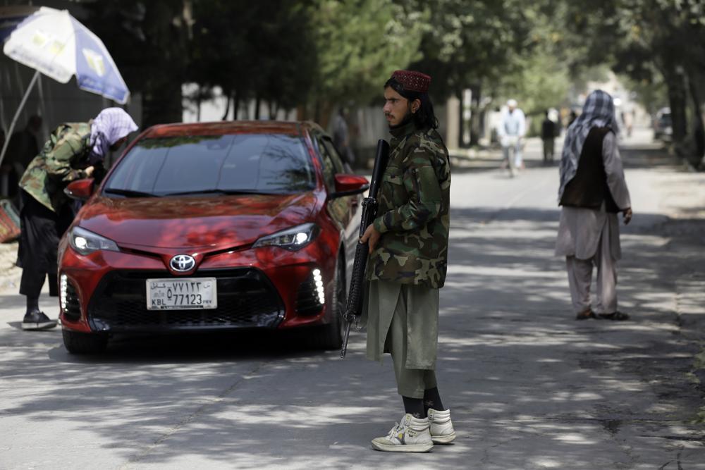 У тисняві в аеропорту Кабула загинули 7 людей — AP