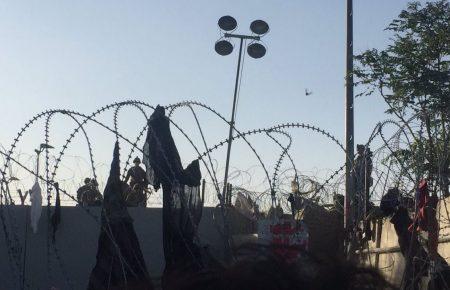 Ніколенко про вибух біля аеропорту Кабула: У МЗС поки не надходила інформація про постраждалих українців