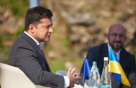 Зеленский: Жителям Донбасса, которые считают эту территорию российской, следует переехать в Россию