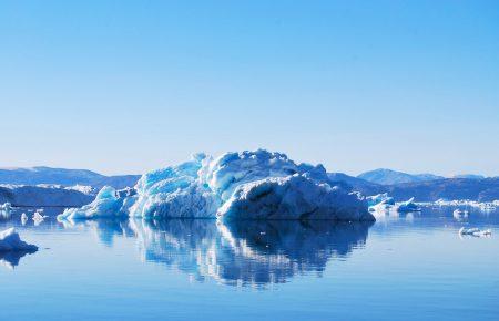 7 млрд тонн воды: на вершине в Гренландии впервые пошел дождь