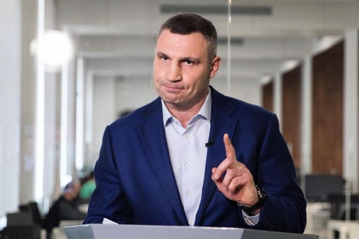 Зеленский фактически работает политтехнологом Кличко, поднимая ему рейтинг — политолог