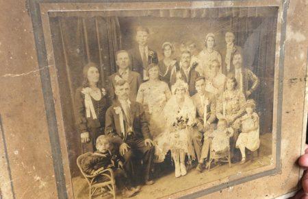 На Тернопольщине нашли фотографию юного Степана Бандеры